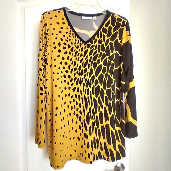 Susan Graver - Animal Print Stretch Tunic - Medium - Picture 2 of 5